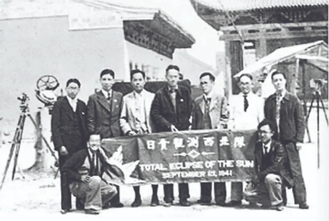 2.webp.jpg 2.webp.jpg