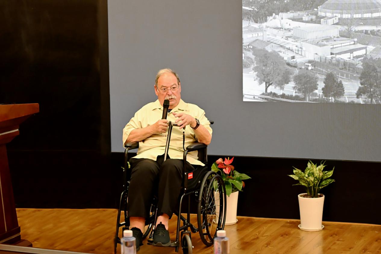 000000.jpeg 000000.jpeg